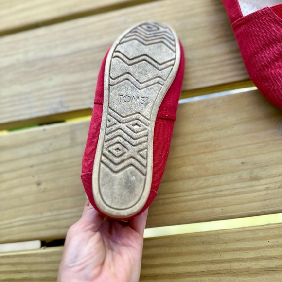 Red Tom’s - Picture 3 of 5